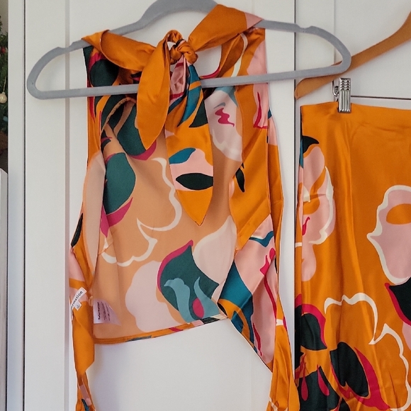 Floral Orange Two-Piece Set - Picture 3 of 6